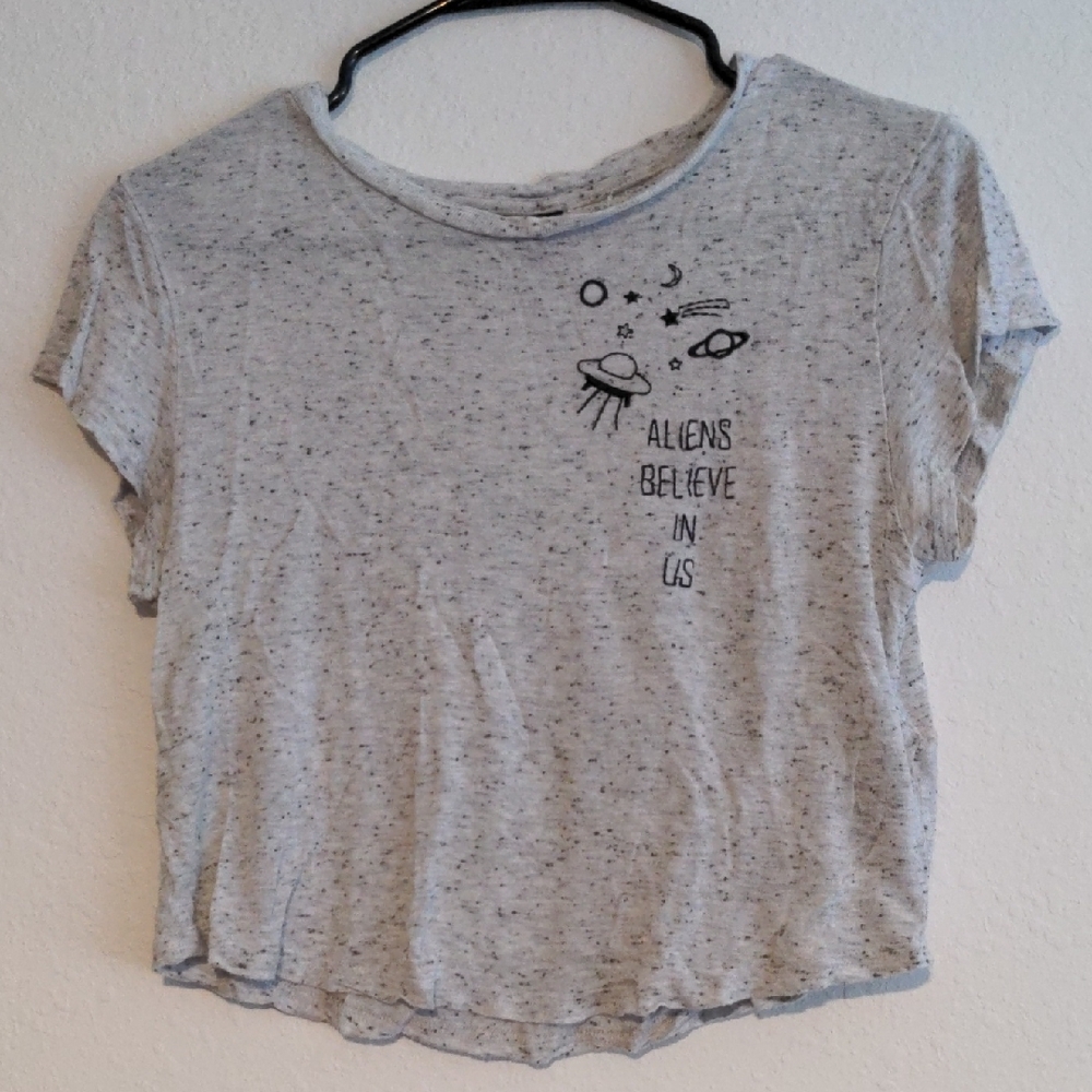 🛸Aliens Believe in Us Embroidered Top👕